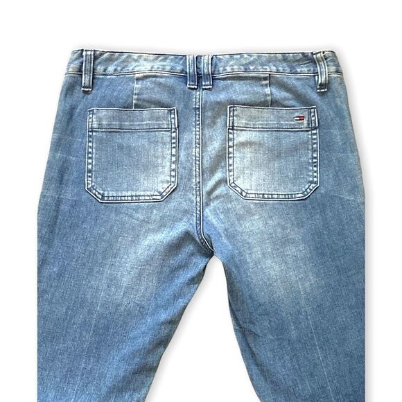 TOMMY Hilfiger flare jeans Women’s Size 6 - Picture 4 of 8